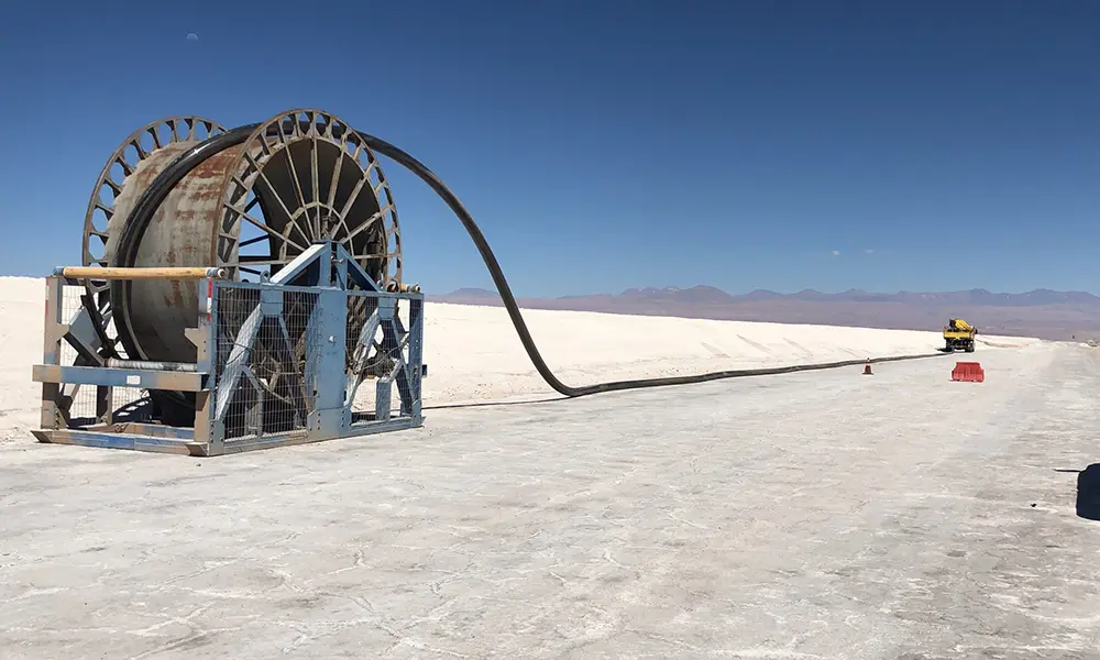 Comparative Test for the Transport of Brine with HDPE and Pexgol Pipes.