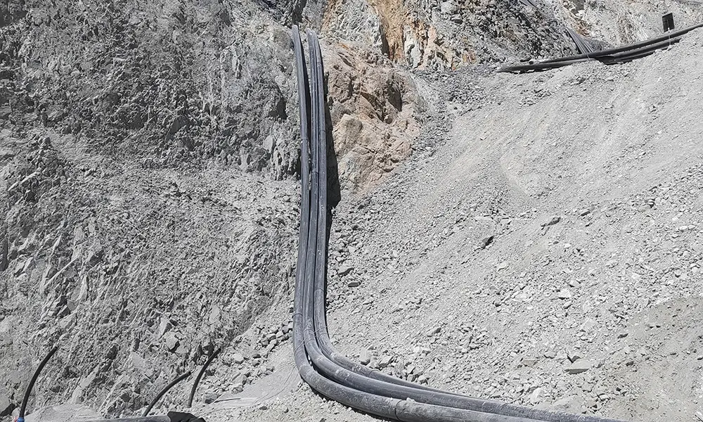 Safe Installation of a 355 mm Mine DewateringLine