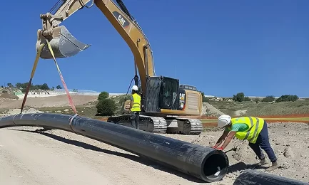 Suministro de Agua Potable en terrenos dificultoso