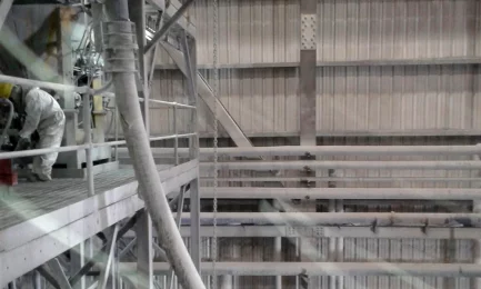 Installation of Pexgol Pipe for the Transport of Abrasive Tailings.