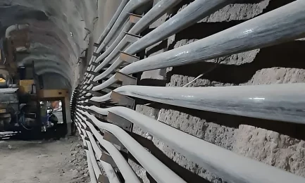 Installation of Pexgol Pipe to Transport Fiber Optic Cables.
